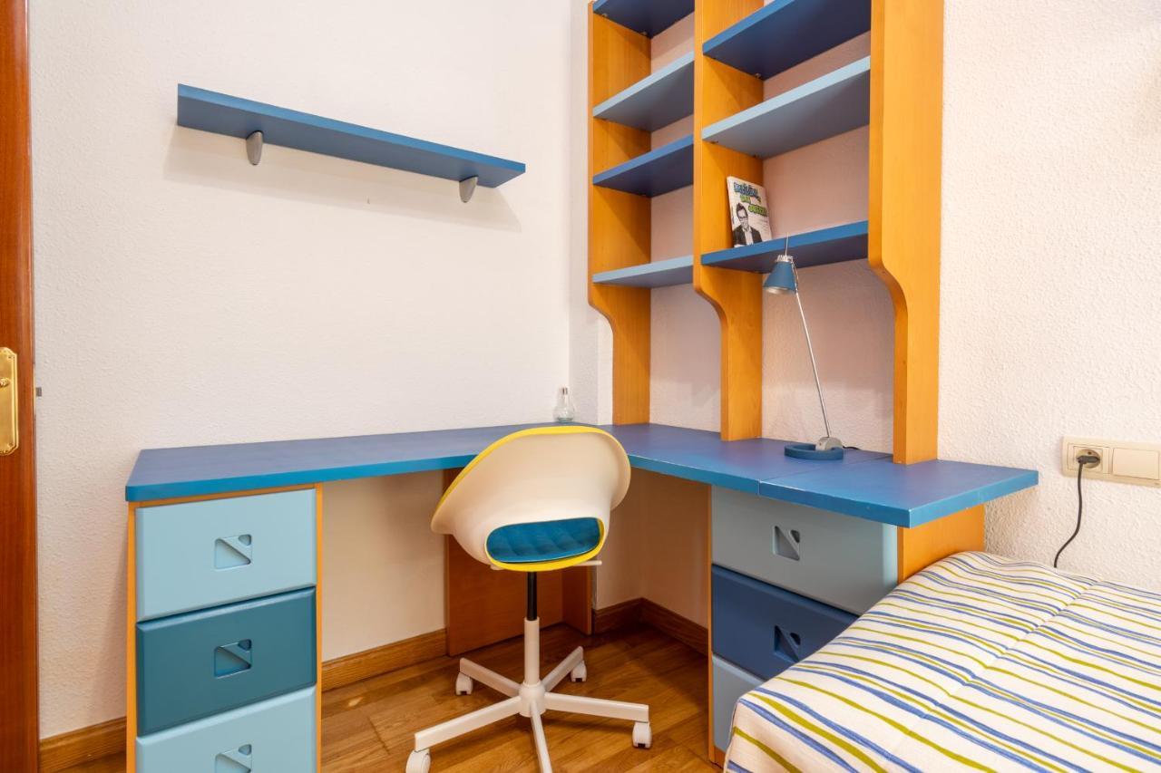 Amplio Apartamento Universidad By Renthas Малага Екстериор снимка