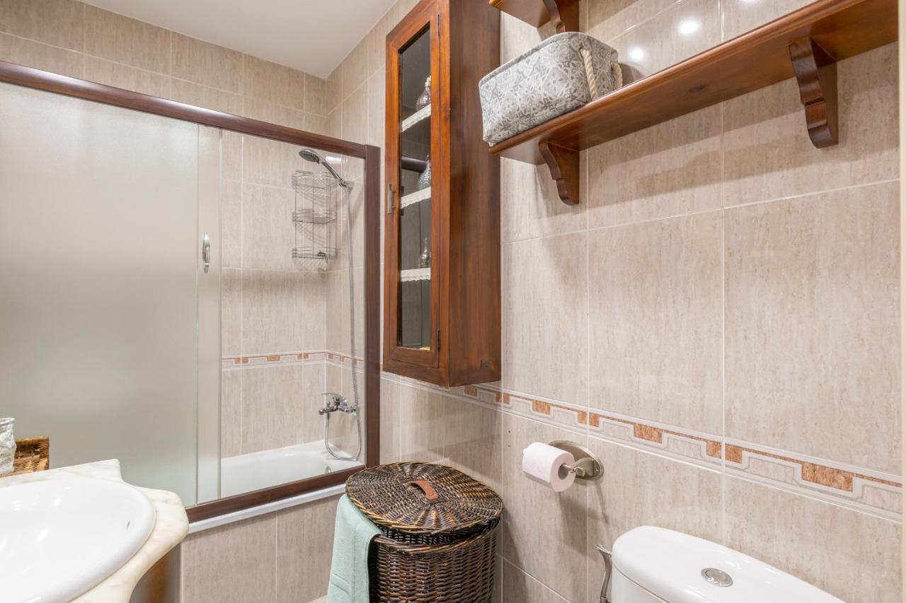 Amplio Apartamento Universidad By Renthas Малага Екстериор снимка